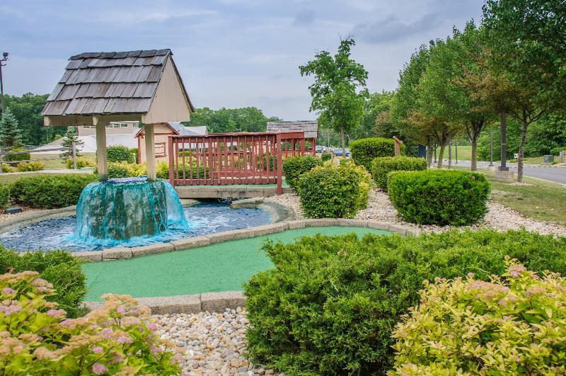 Holiday Inn Club Vacations Fox River Resort At Sheridan Exterior photo